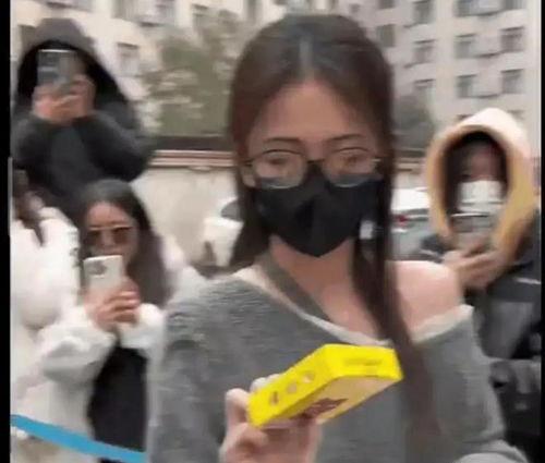 韩国娱乐吃瓜,揭秘娱乐圈背后的那些“瓜” 第2张 韩国娱乐吃瓜,揭秘娱乐圈背后的那些“瓜” 第2张